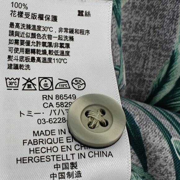 Tommy Bahama Silk Hawaiian Shirt Mens Size Large Floral Palm Leaves Beach Aloha - Picture 7 of 7